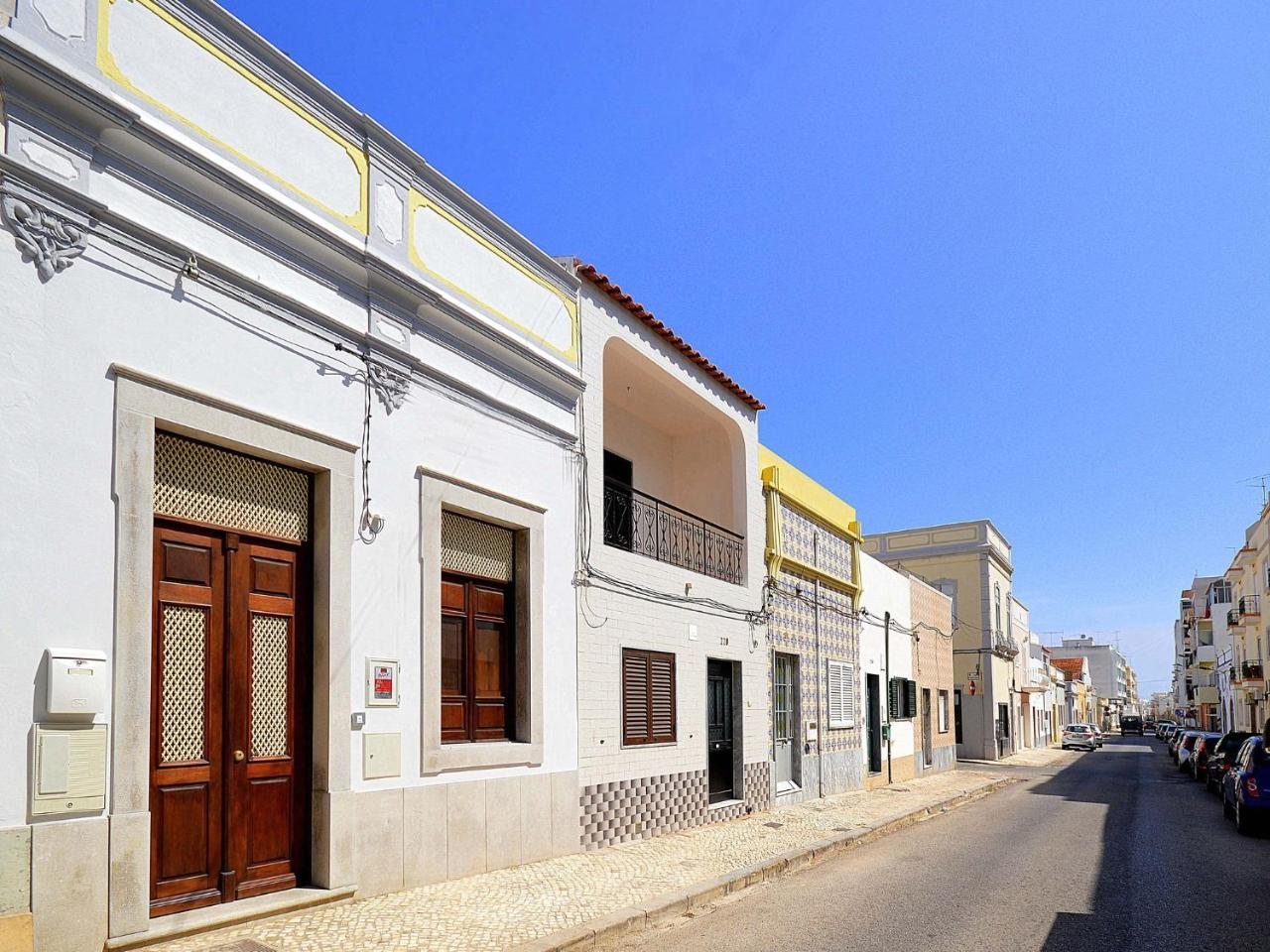 Modern Holiday Home In Olh O With Terrace Olhao Bagian luar foto